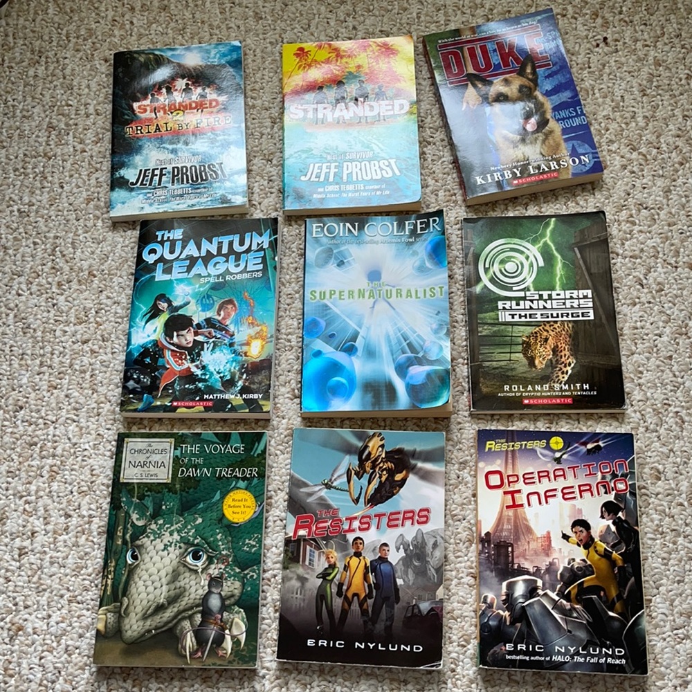 Lot of 9 children books